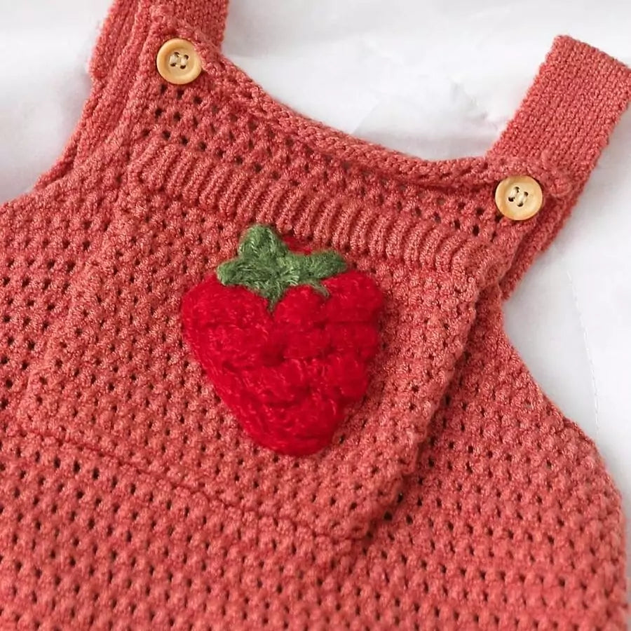 Macacão Infantil Feminino Morango do Amor 3 a 36 Meses