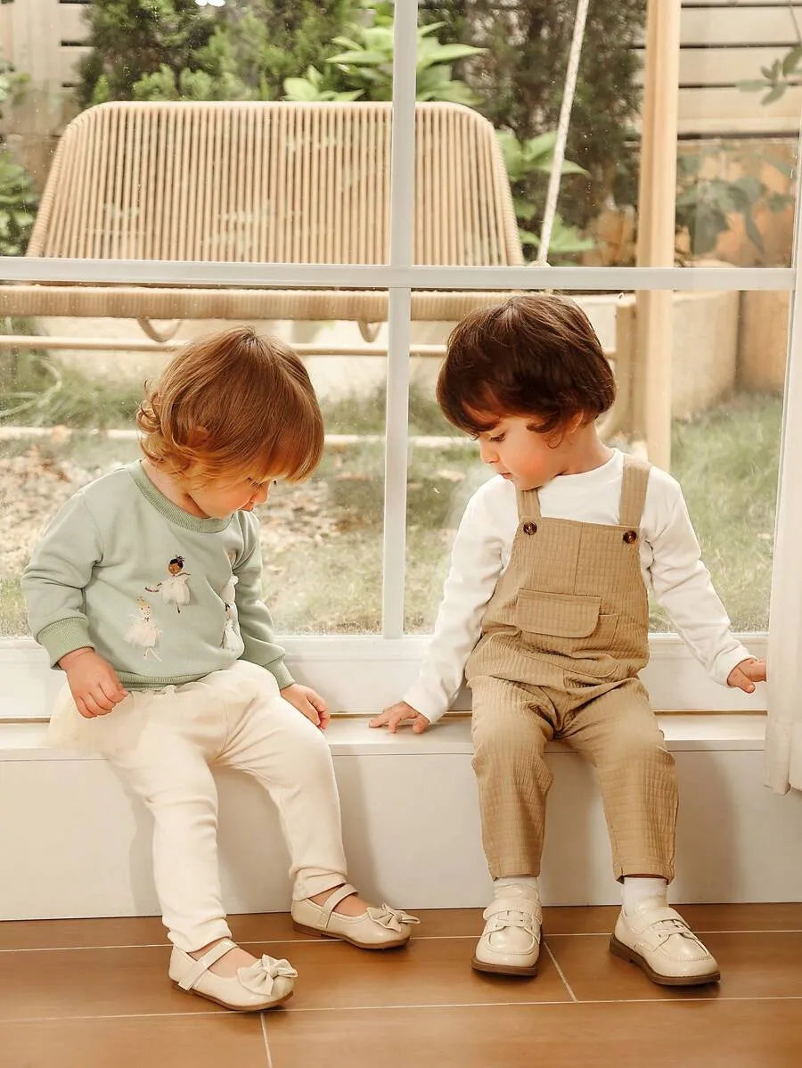 conjunto infantil para meninas com moletom de bailarina e calça com tule delicado Varialle