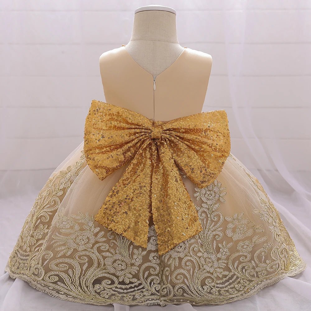 Vestido Princesa Dourado com Lantejoulas e Laço - Varialle