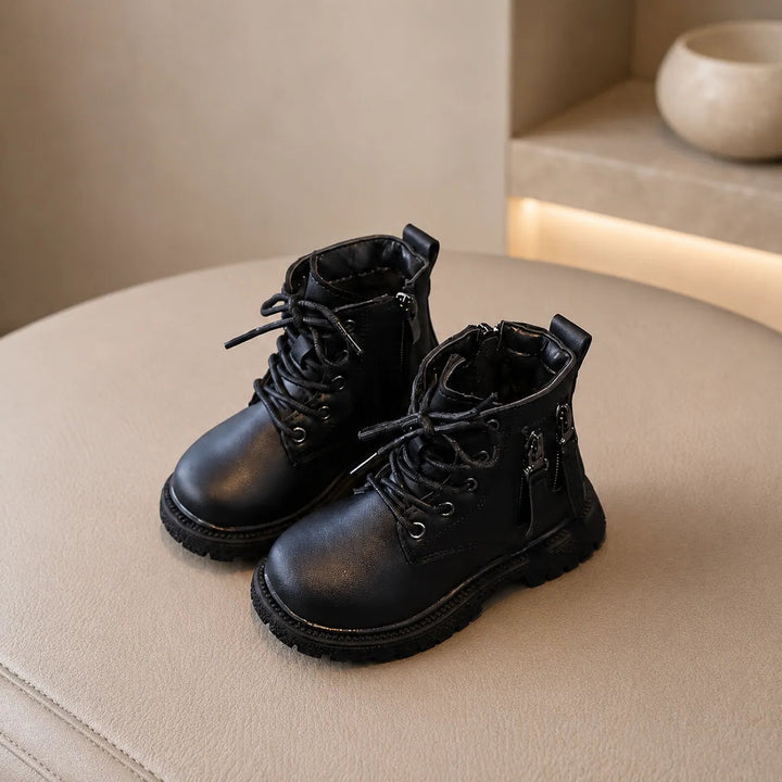 Bota Infantil Coturno Unissex (Opção Peluciada) | Varialle