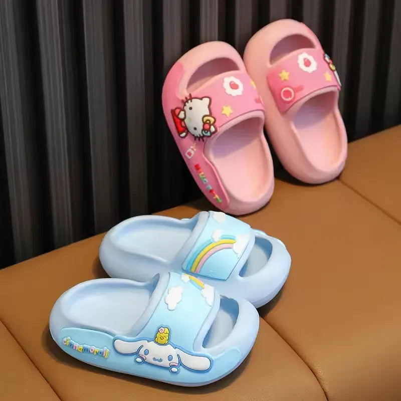 Chinelo Infantil Nuvem Antiderrapantes - Sanrio - Varialle