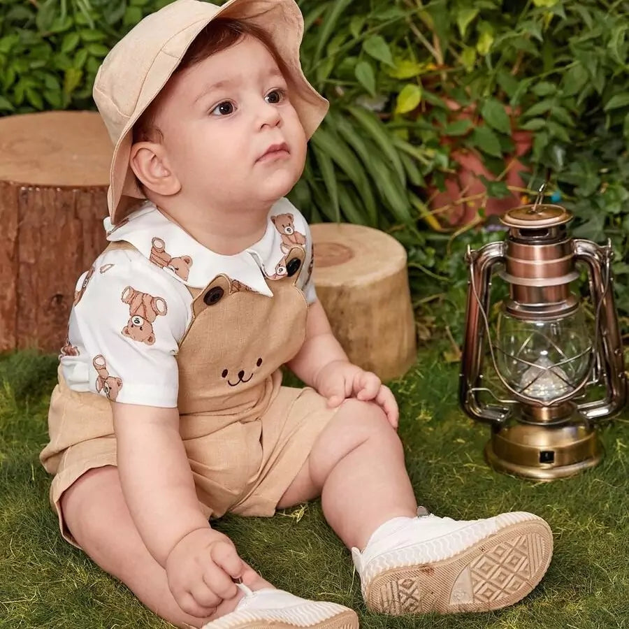 Conjunto Infantil Ursinho Explorador com Suspensório e Chapéu 6M a 3A