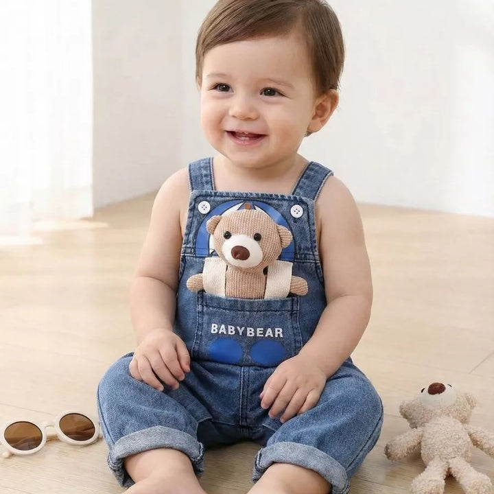 Jardineira Jeans com Ursinho 3M a 3A