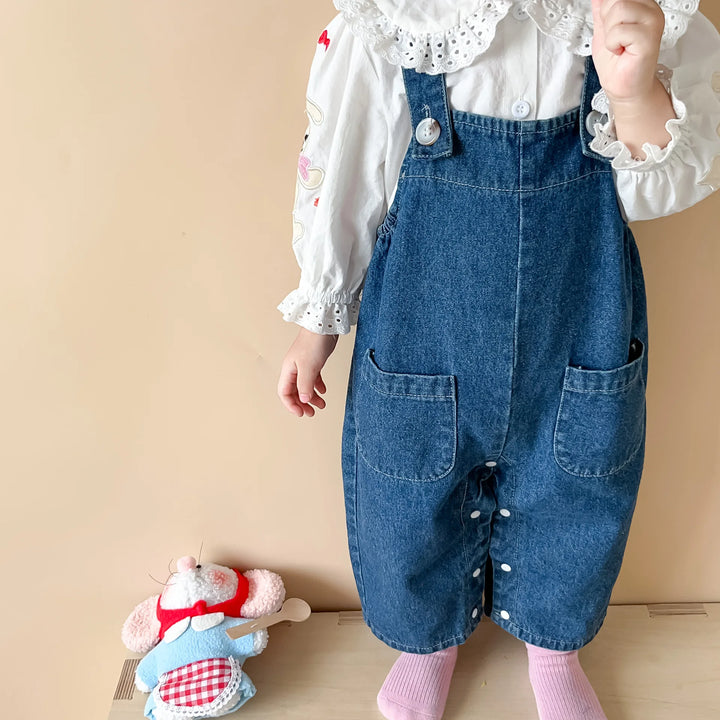 Jardineira Jeans Bebê Menina com Aplique de Coelho 6 a 24 Meses Varialle