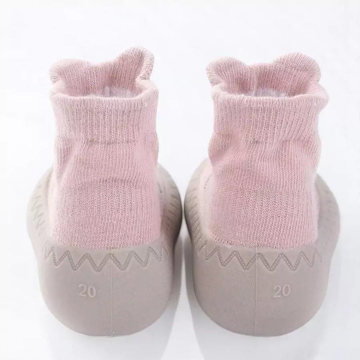 Meia com Sola Antiderrapante para Bebê – Primeiros Passos 0 a 2 Anos