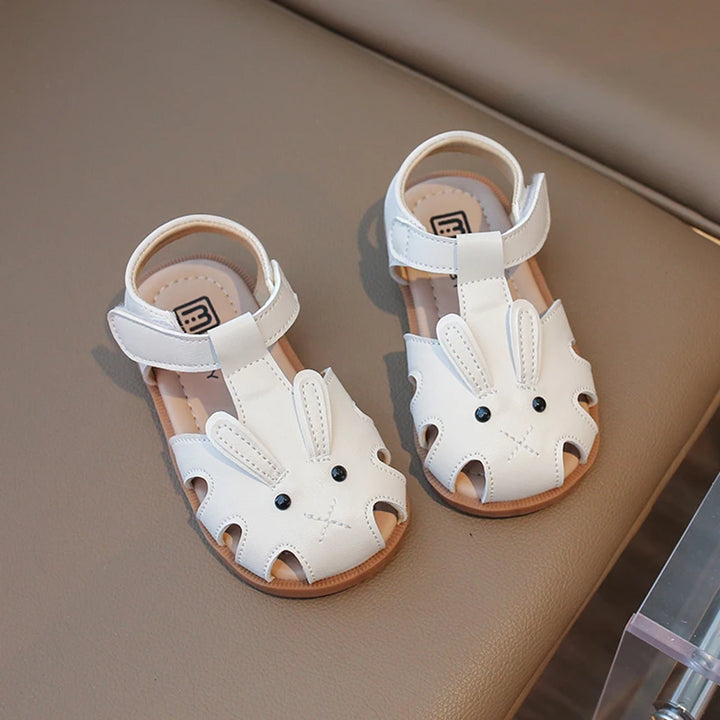 Sandália Infantil Unissex de Couro Coelhinho Estilosa e Confortável Varialle