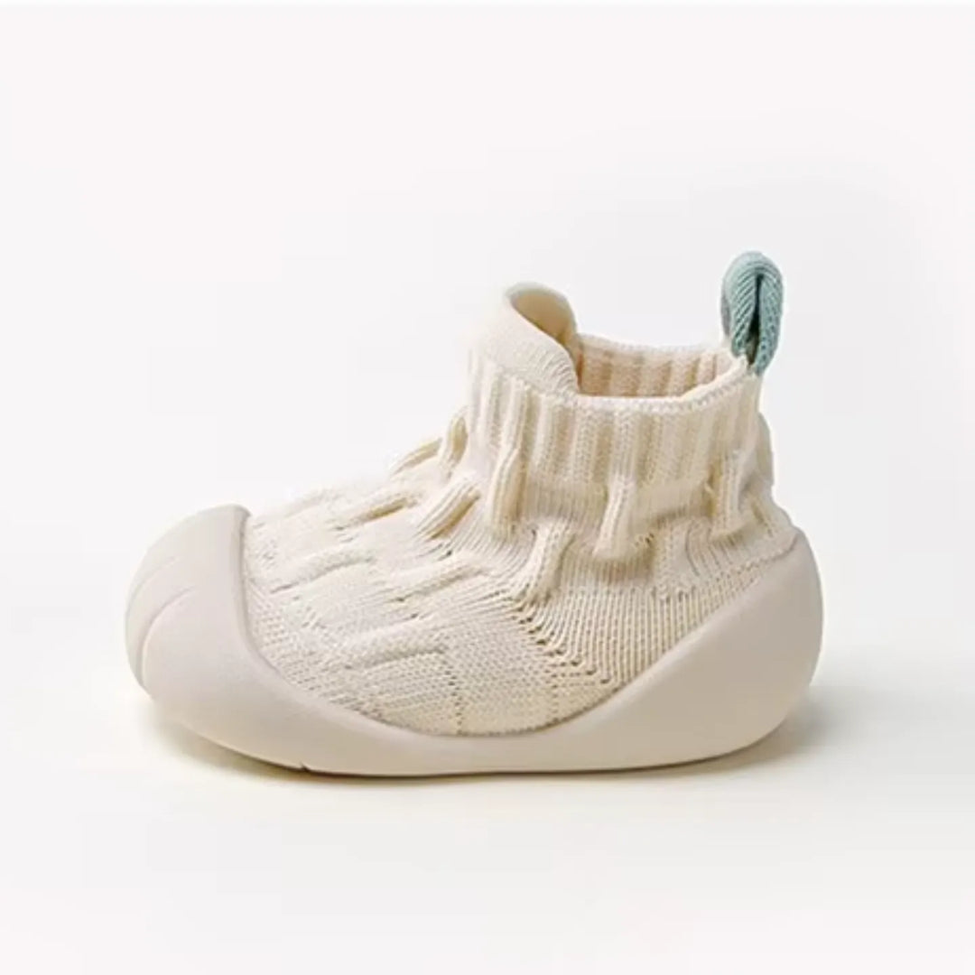 Tênis Meia Infantil Antiderrapante KickBaby Conforto Cano Alto Bege - Varialle
