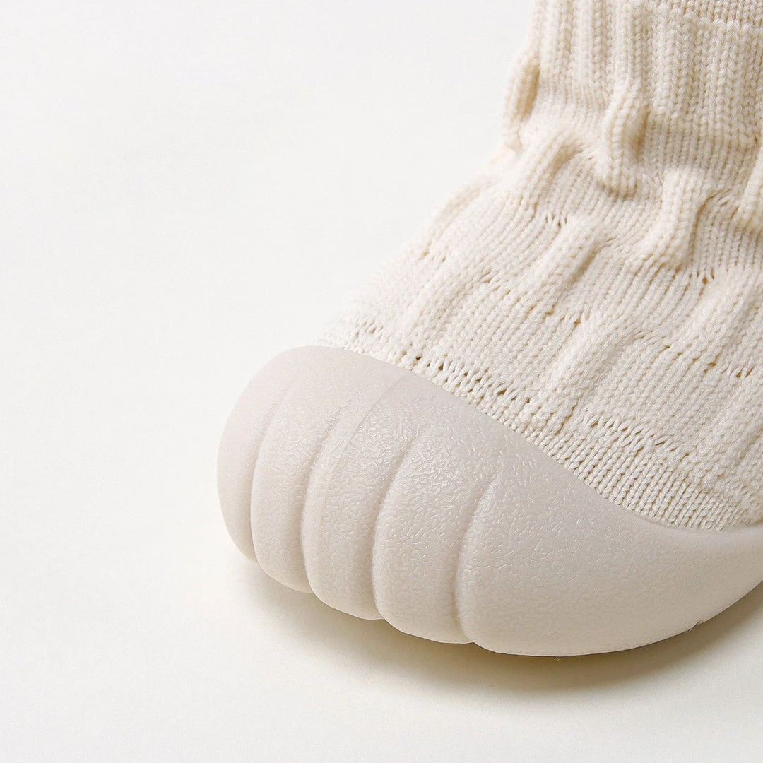 Tênis Meia Infantil Antiderrapante KickBaby Conforto Cano Alto Preto Ponta Redonda - Varialle