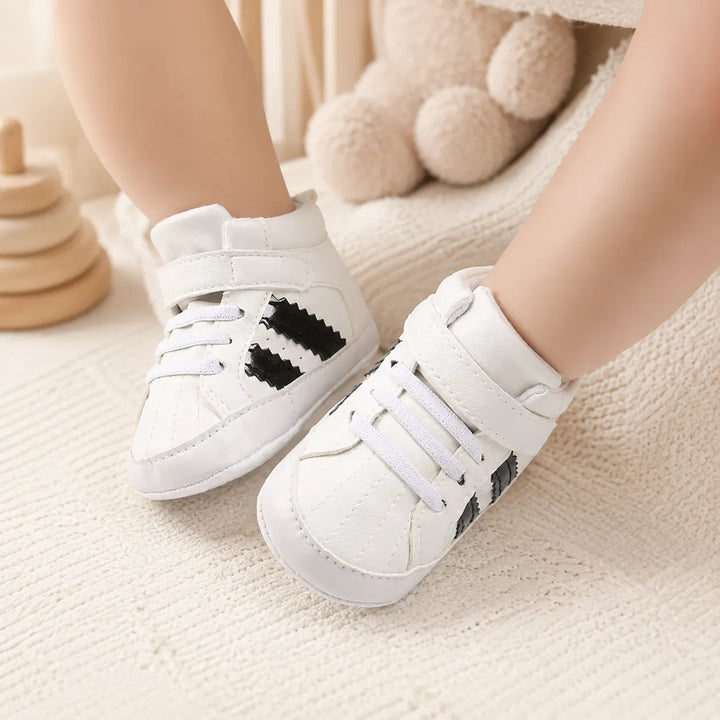 Tênis Infantil Antiderrapante Mini Clássico | Varialle