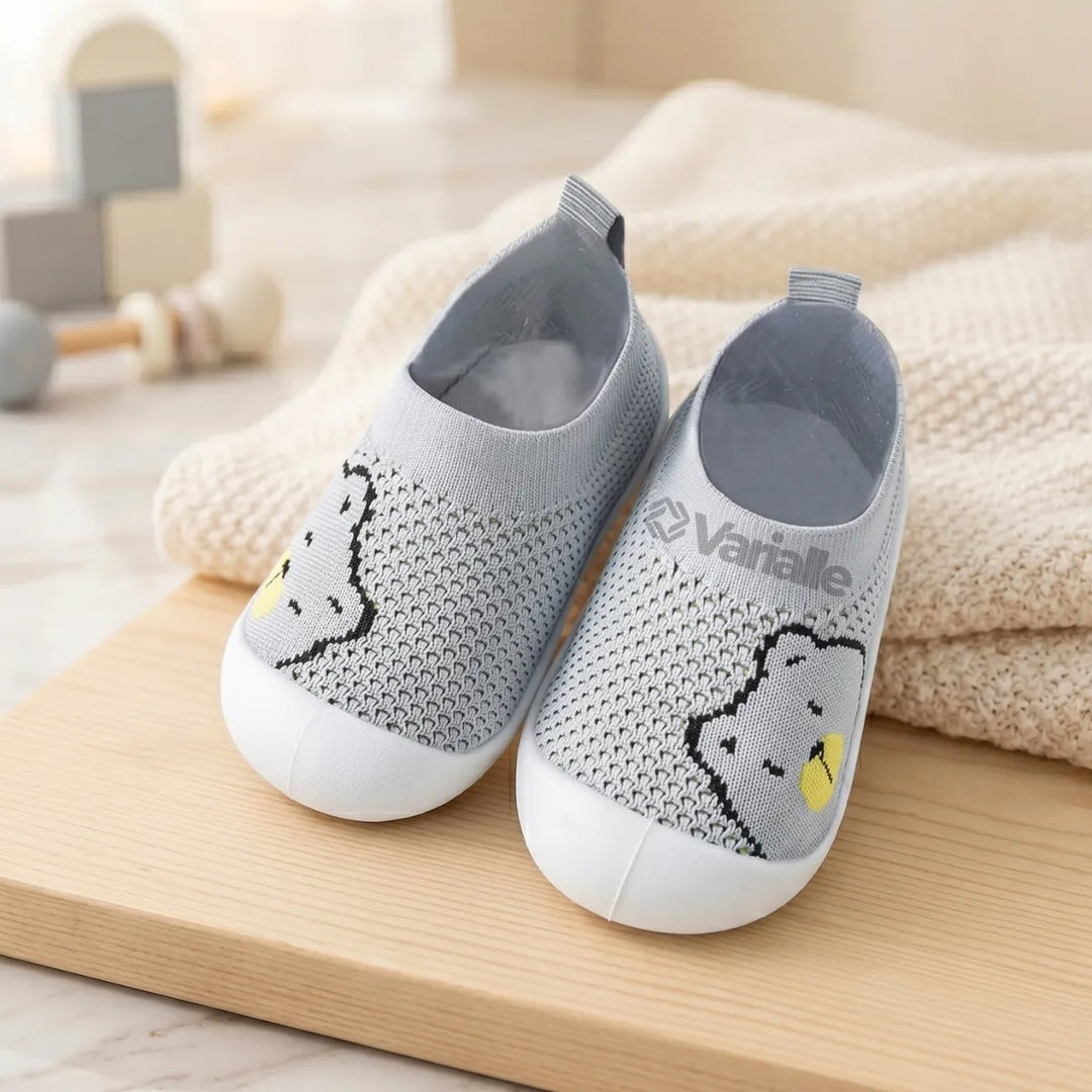 Tênis Infantil Respirável Antiderrapante KickBaby Ursinho Cinza - Varialle