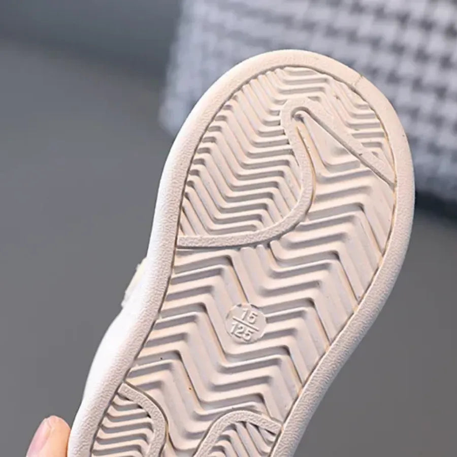 Tênis Infantil com Fecho em Velcro