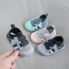 Tênis Infantil Respirável MiniKicks | Varialle