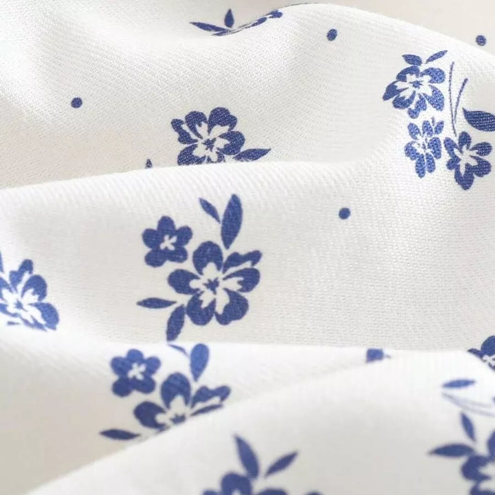 Vestido Infantil Floral Azul com Recorte em Coração nas Costas 6M a 3A