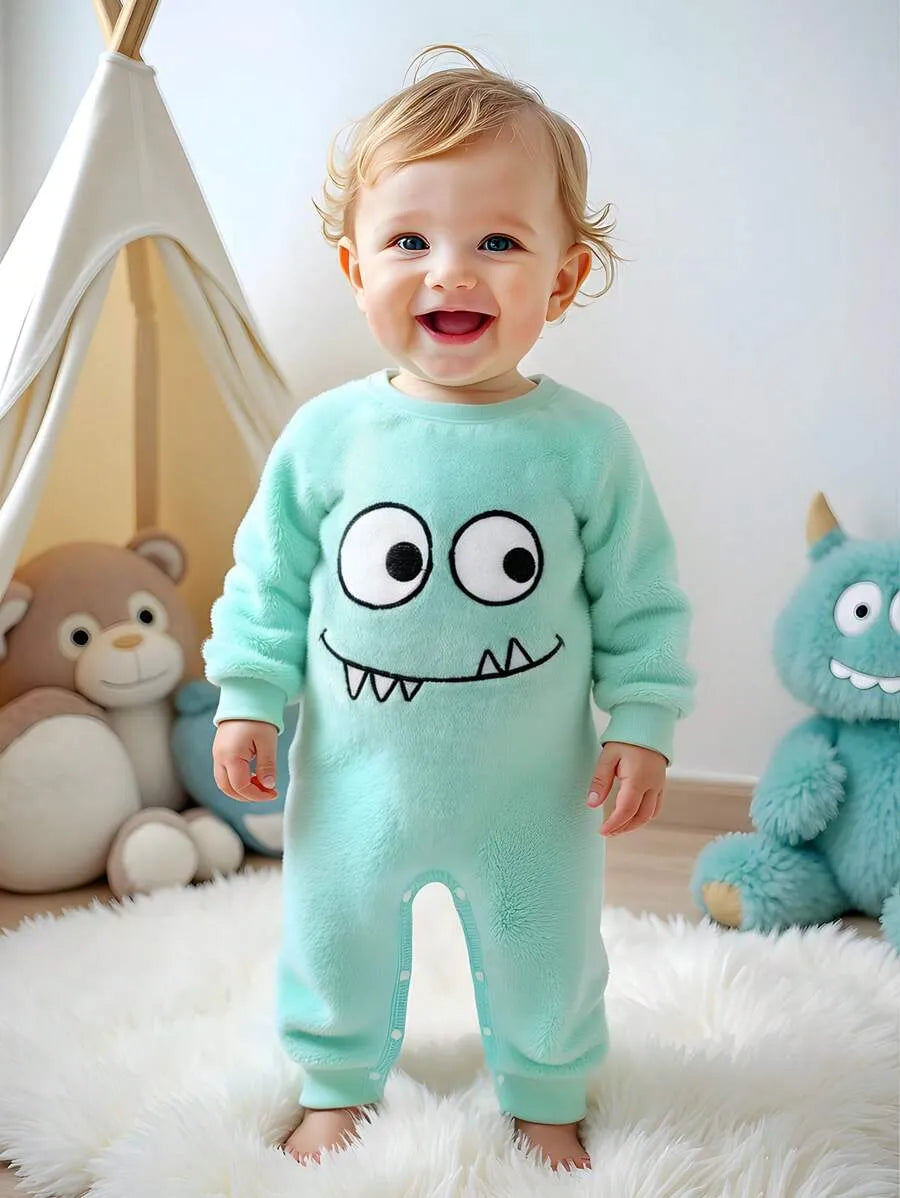 bebê usando macacão fleece verde com botões de abertura para troca fácil Varialle