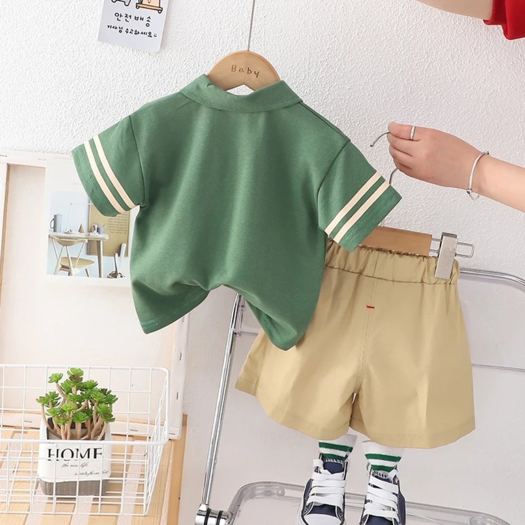 Conjunto Infantil para Meninos Camiseta Polo com Estampa de Urso e Shorts - Varialle
