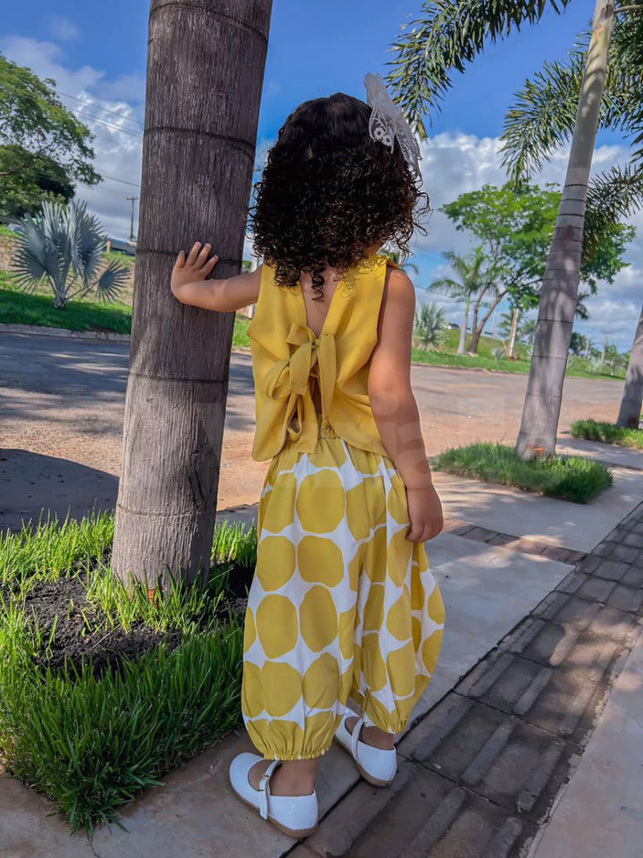 Conjunto Infantil Sol Brilhante de 3 Peças - Top, Calça e Chapéu de Verão - Varialle