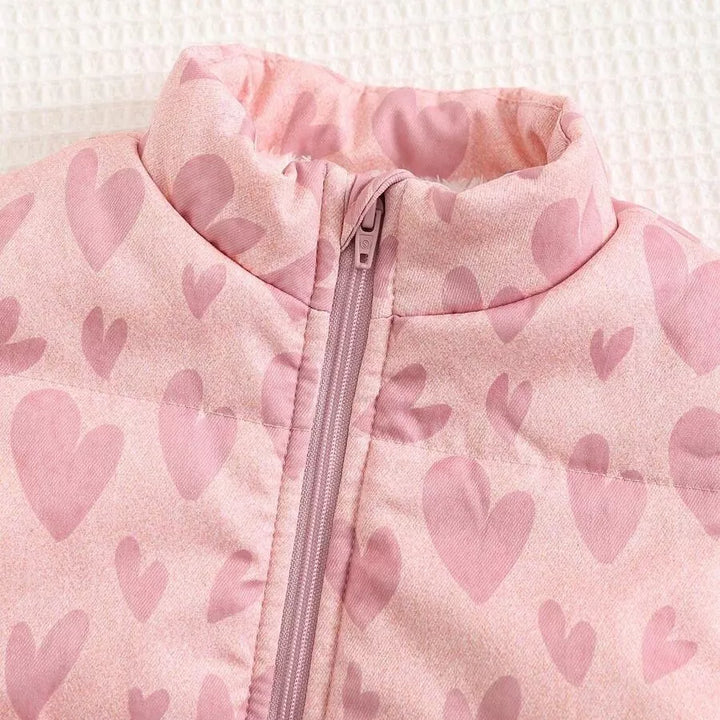 Jaqueta Puffer Sem Manga Infantil Feminina Forrada Estampa de Corações 6M a 3A