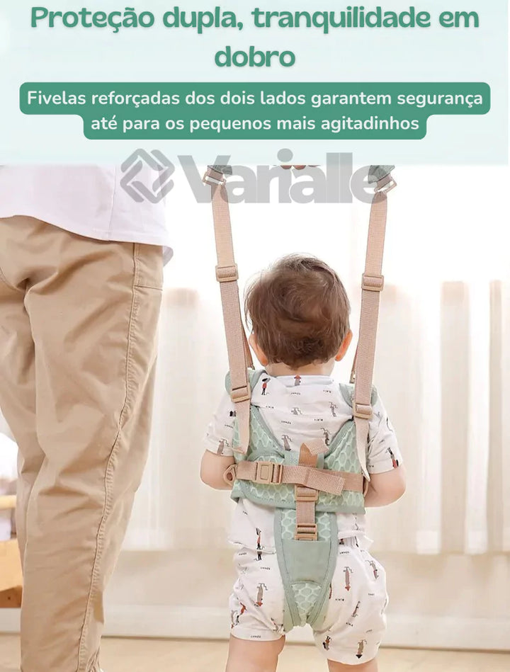 Fivelas reforçadas garantem segurança extra para bebês mais agitados com o Passinhos Baby.